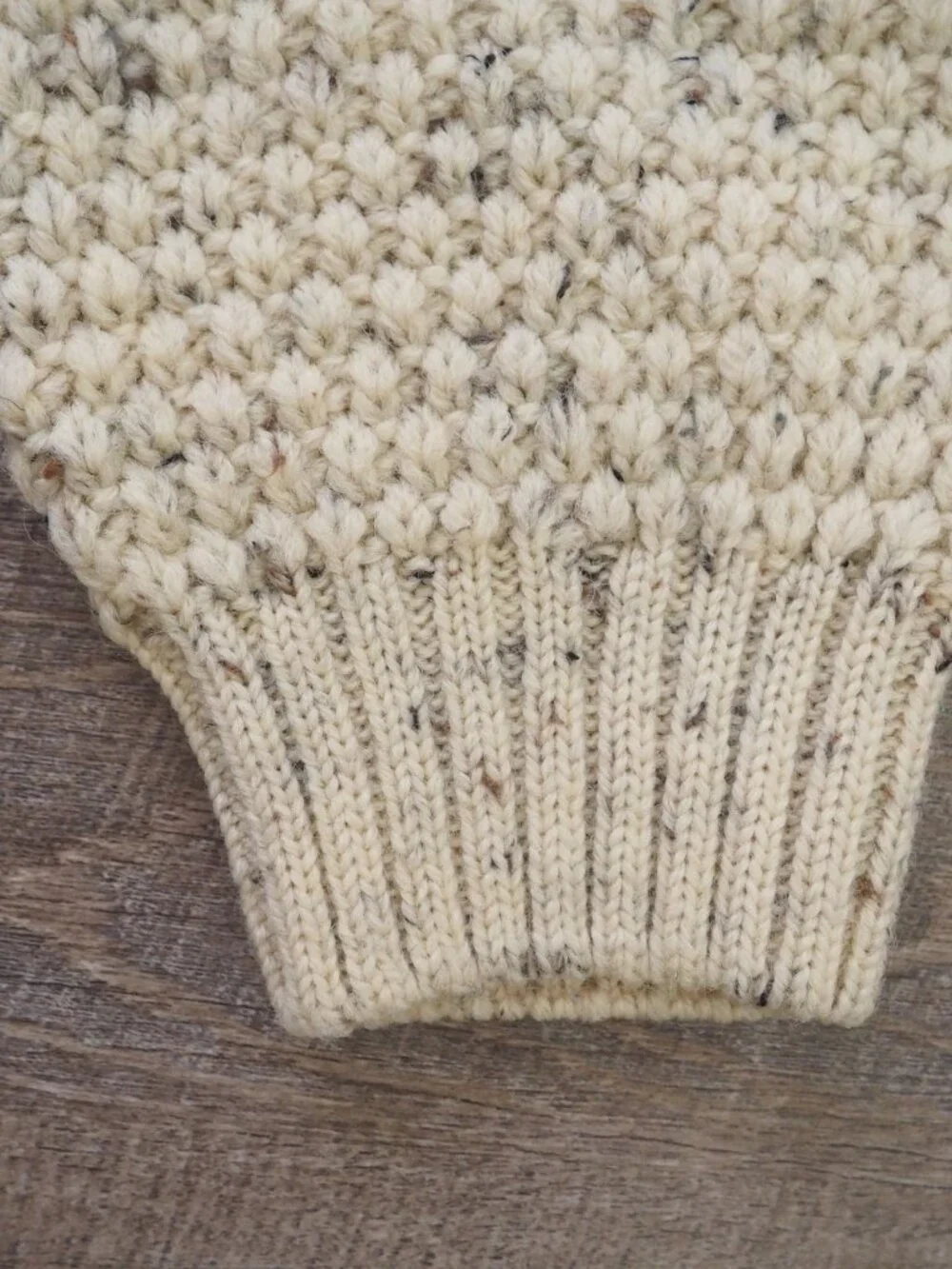 Vintage Cottage Knitwear Aran by Classic Knits Chunky Fisherman Cable Knit - Picture 6 of 9